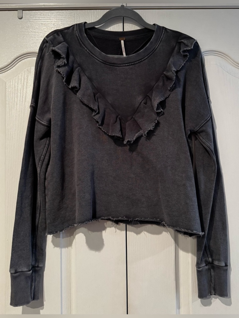 Free People Washed Gray Lightweight Cotton Ruffle Pullover - Size S - Picture 4 of 7
